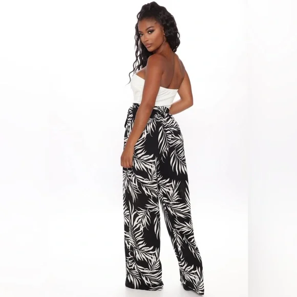 NWOTS Trapped In Paradise Tube Jumpsuit - Black/White - Picture 2 of 3